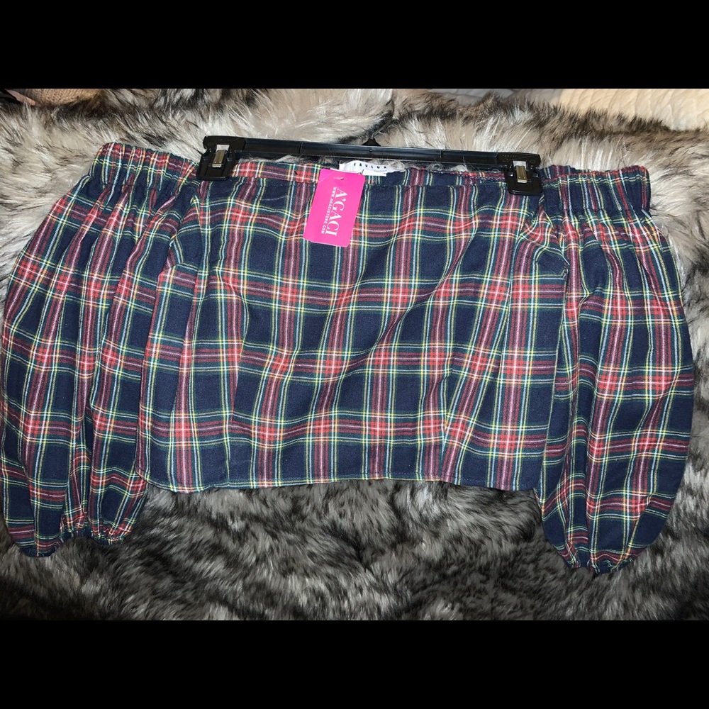 off the shoulder plaid crop top